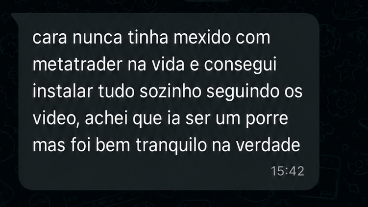 Print de conversa de WhatsApp: usuário relata ter instalado o SafePilot sozinho pela primeira vez, seguindo o vídeo, e achou tranquilo.